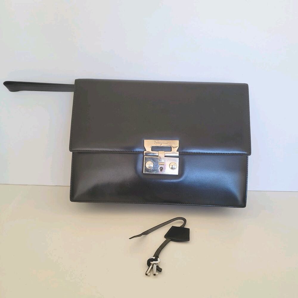 Ferragamo Vintage Leather Wristlet Unisex Handbag Clutch With Lock And Key Black